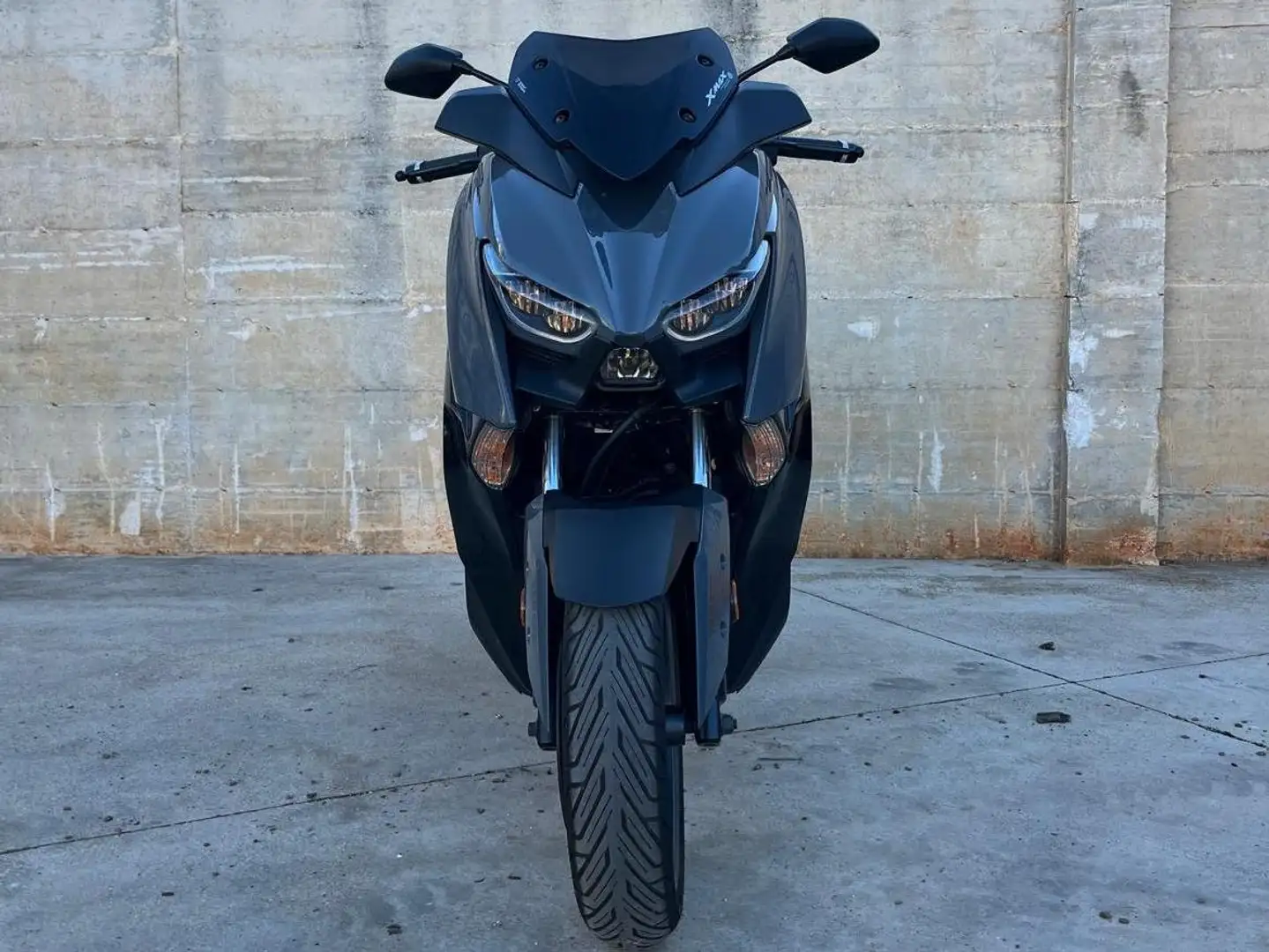 Yamaha X-Max 125 Tech MAX Szary - 2