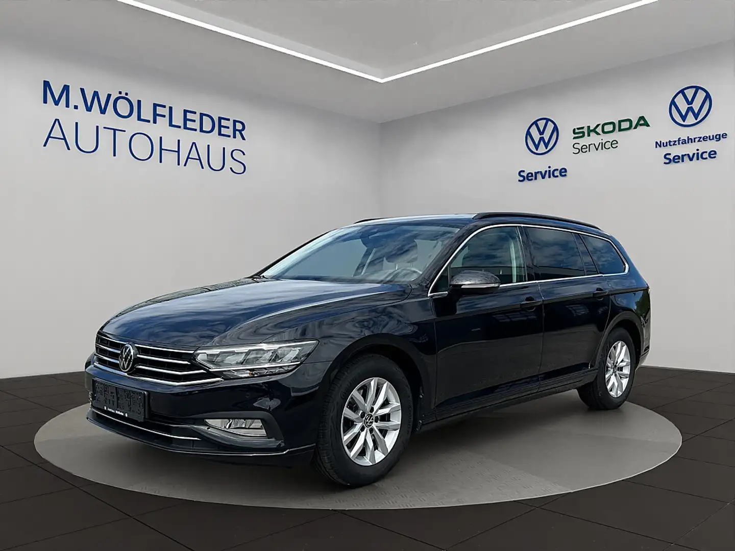 Volkswagen Passat Variant Business TDI DSG Schwarz - 1