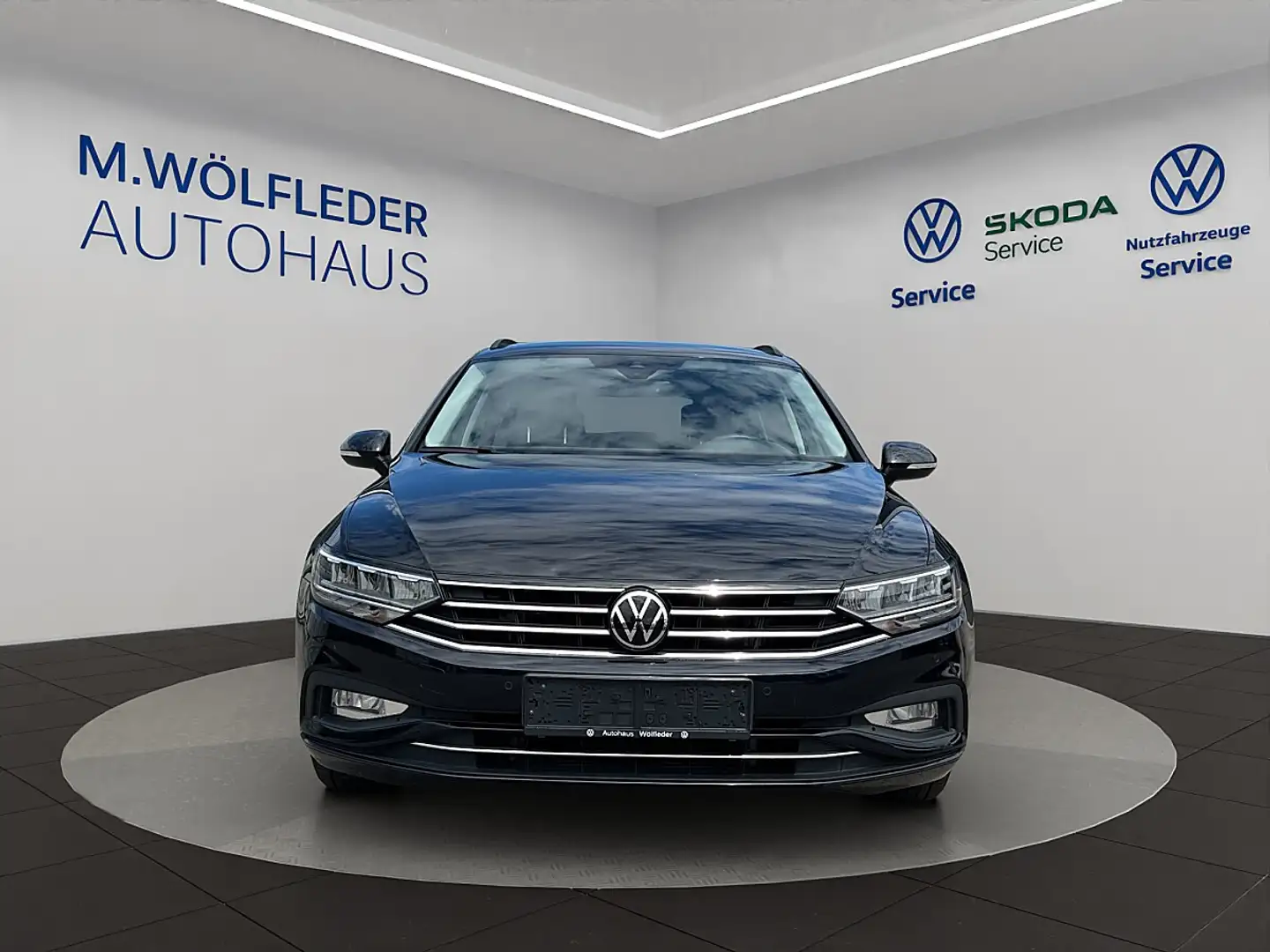 Volkswagen Passat Variant Business TDI DSG Schwarz - 2