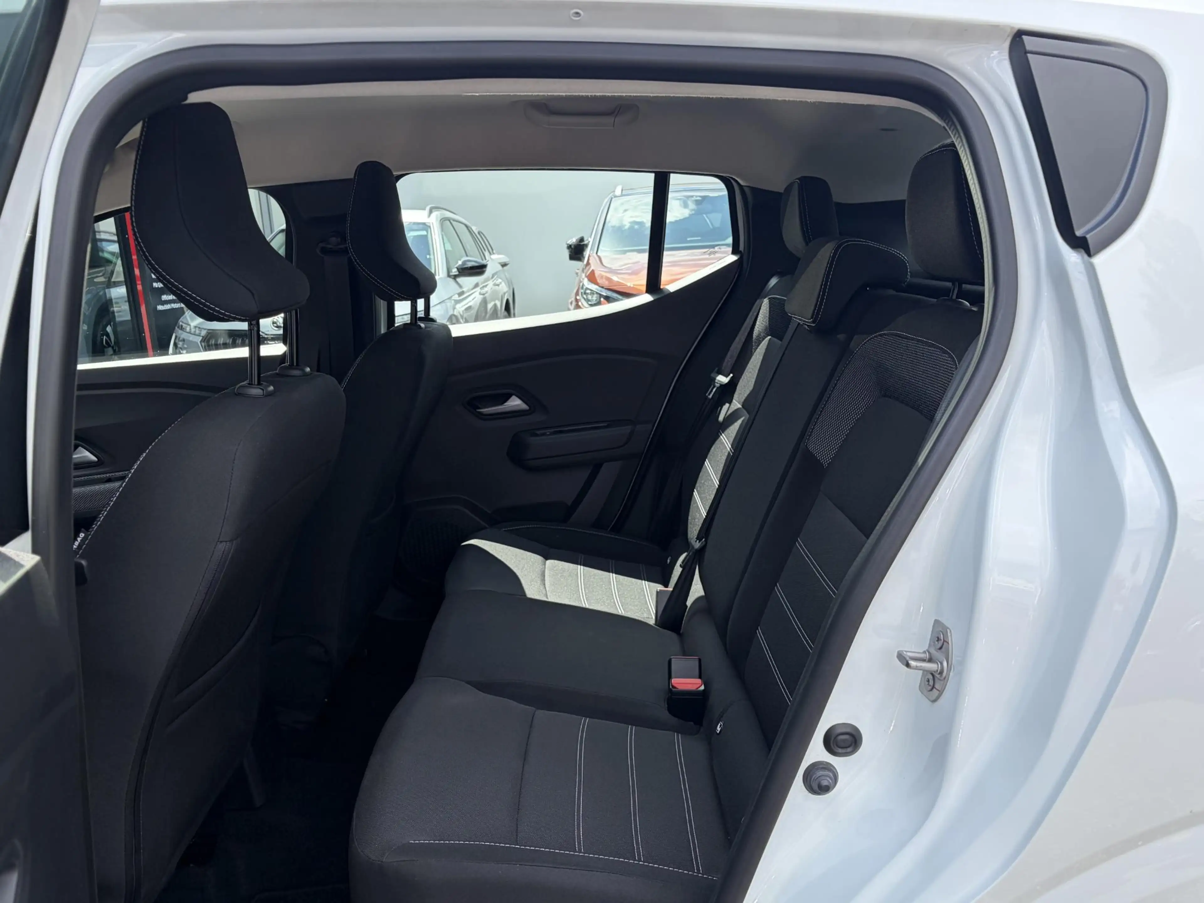 Dacia Sandero 1.0 TCe 90 Expression Airco | Parkeersensoren | El — photo 8