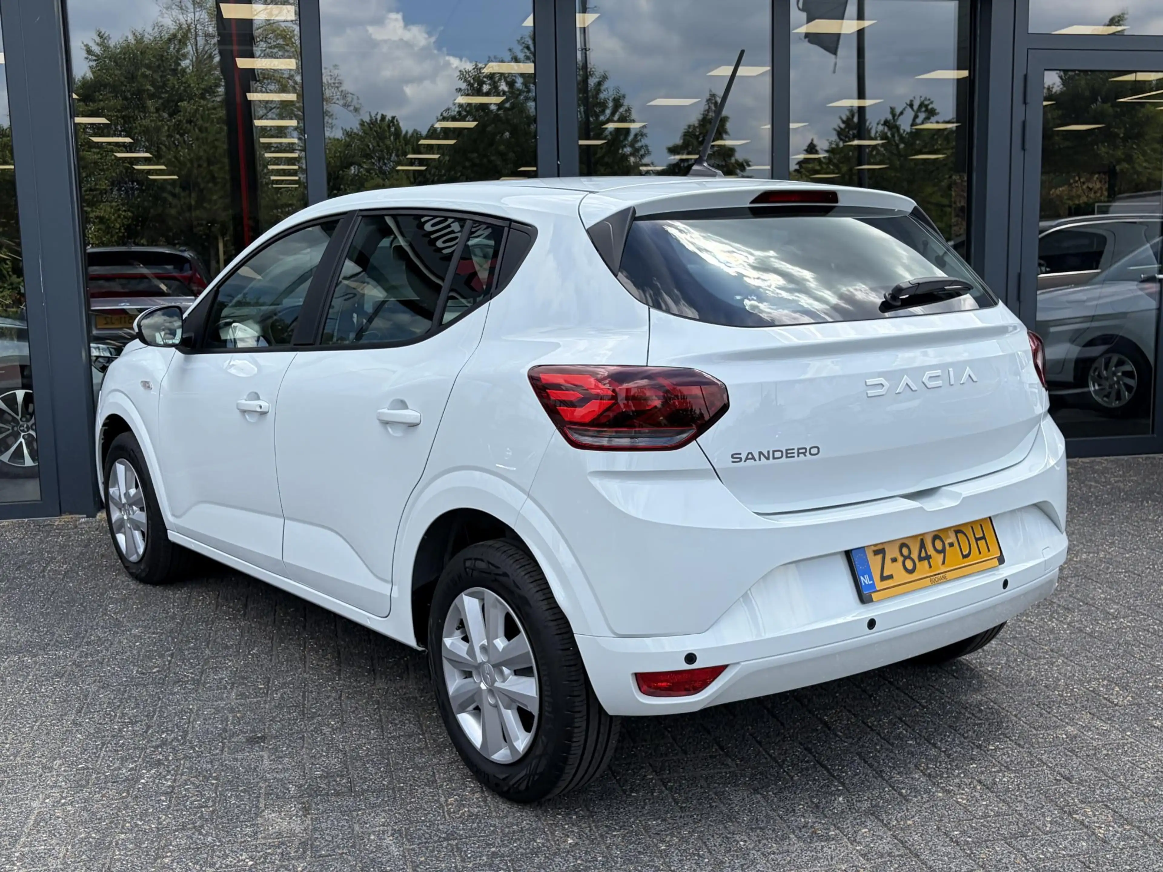 Dacia Sandero 1.0 TCe 90 Expression Airco | Parkeersensoren | El — photo 6