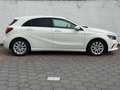 Mercedes-Benz A 200 d Weiß - thumbnail 4