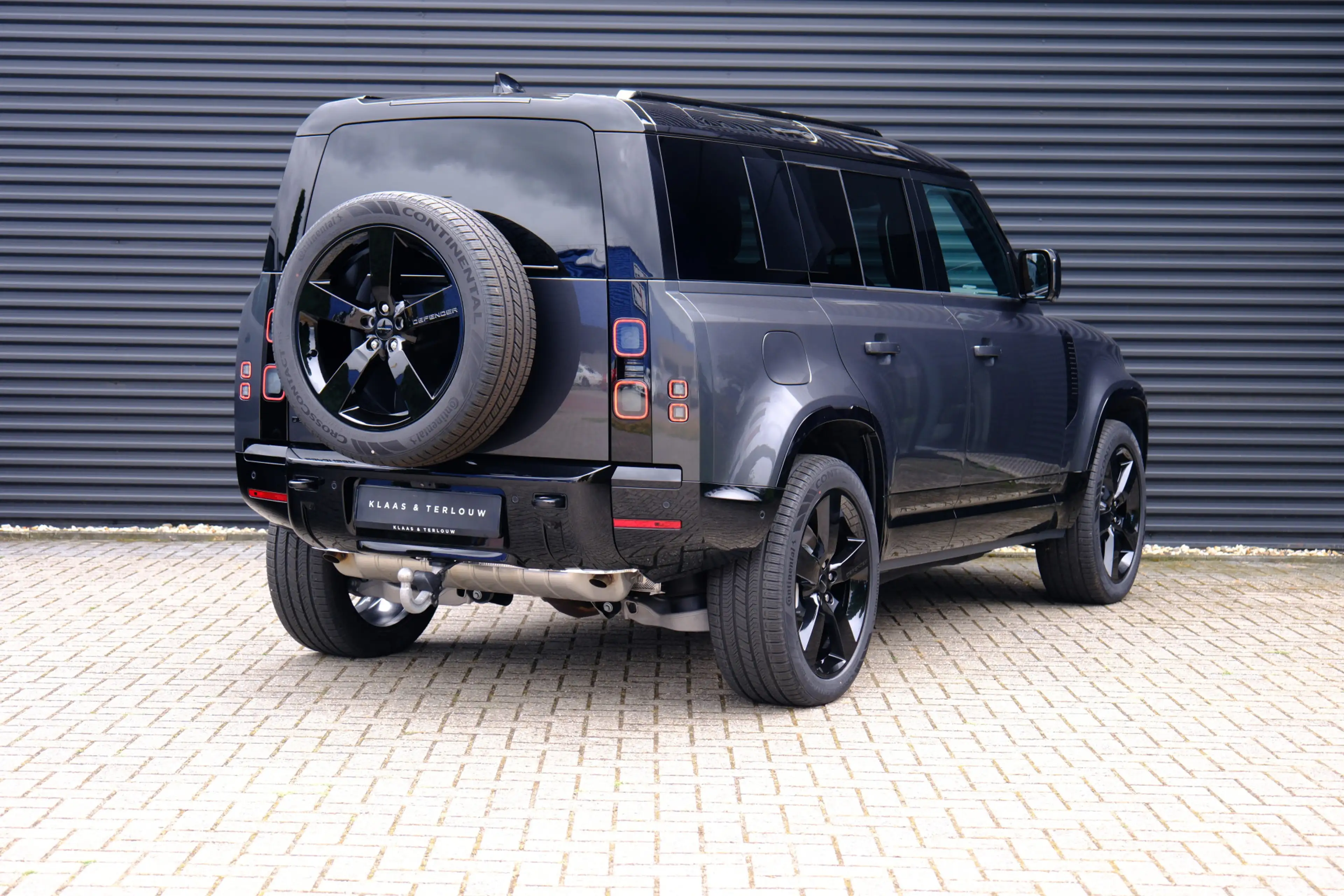 Land Rover Defender 110 2.0 P300e 110 X-Dynamic HSE | Elec Trekhaak | — photo 8