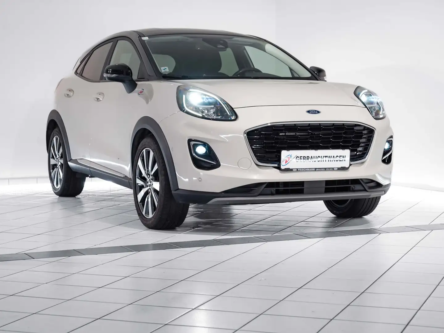 Ford EcoSport Titanium X Weiß - 2