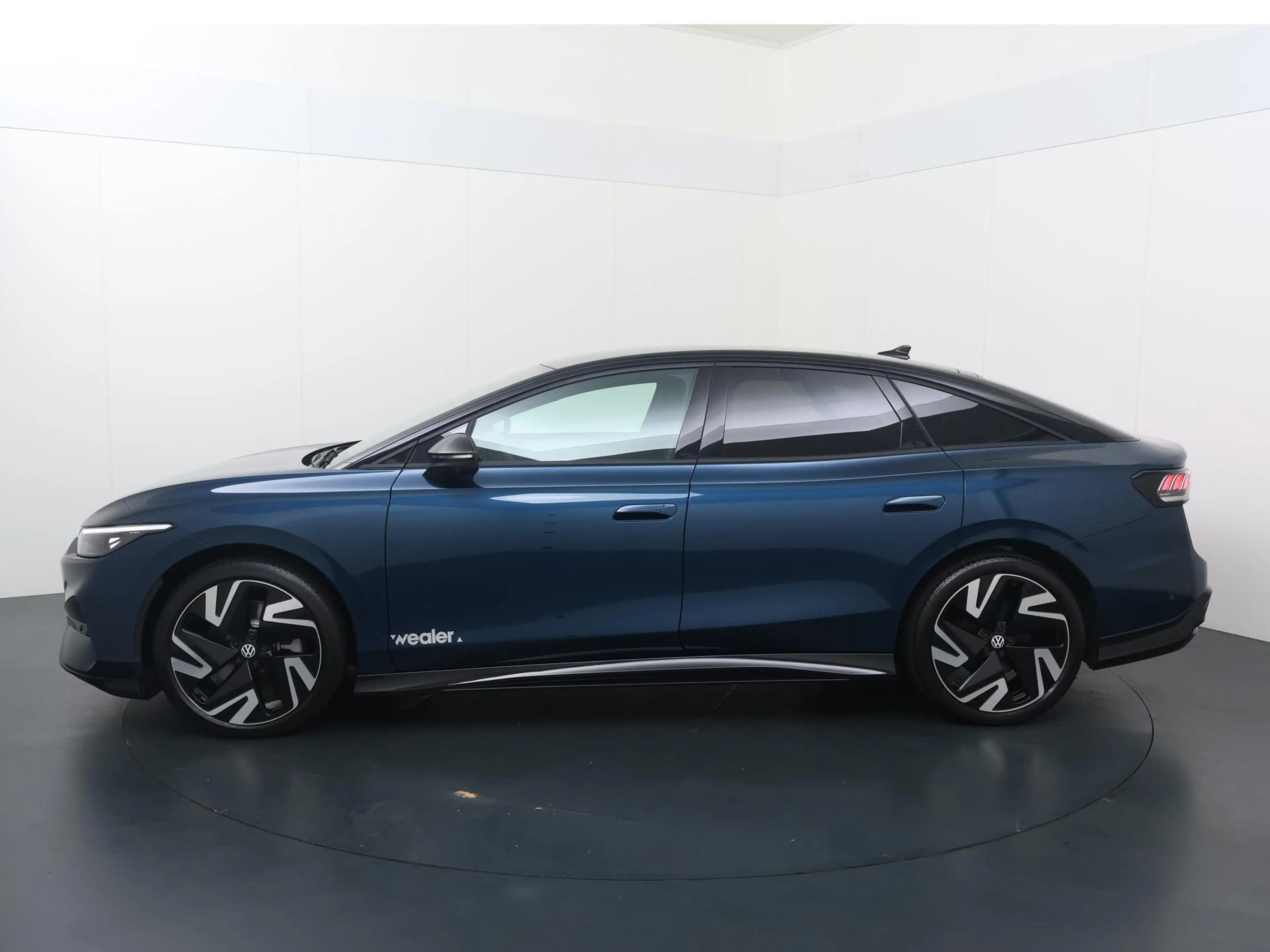 Volkswagen ID.7 Pro Limited Edition 77 kWh accu 210 kW / 286 PK | — photo 2