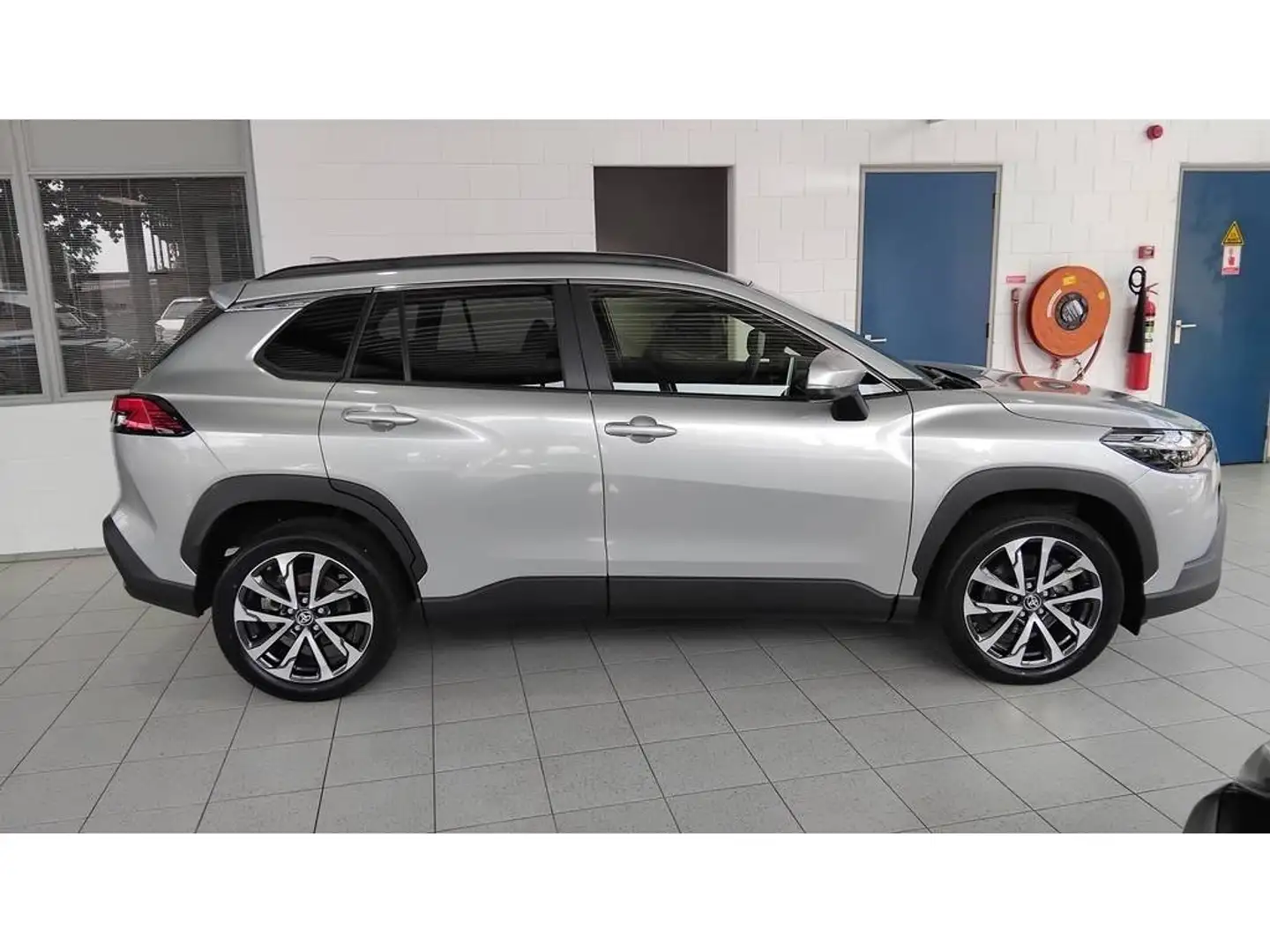 Toyota Corolla Cross 1.8 Style | Apple/Android | Stoel en stuur verw | Argent - 2