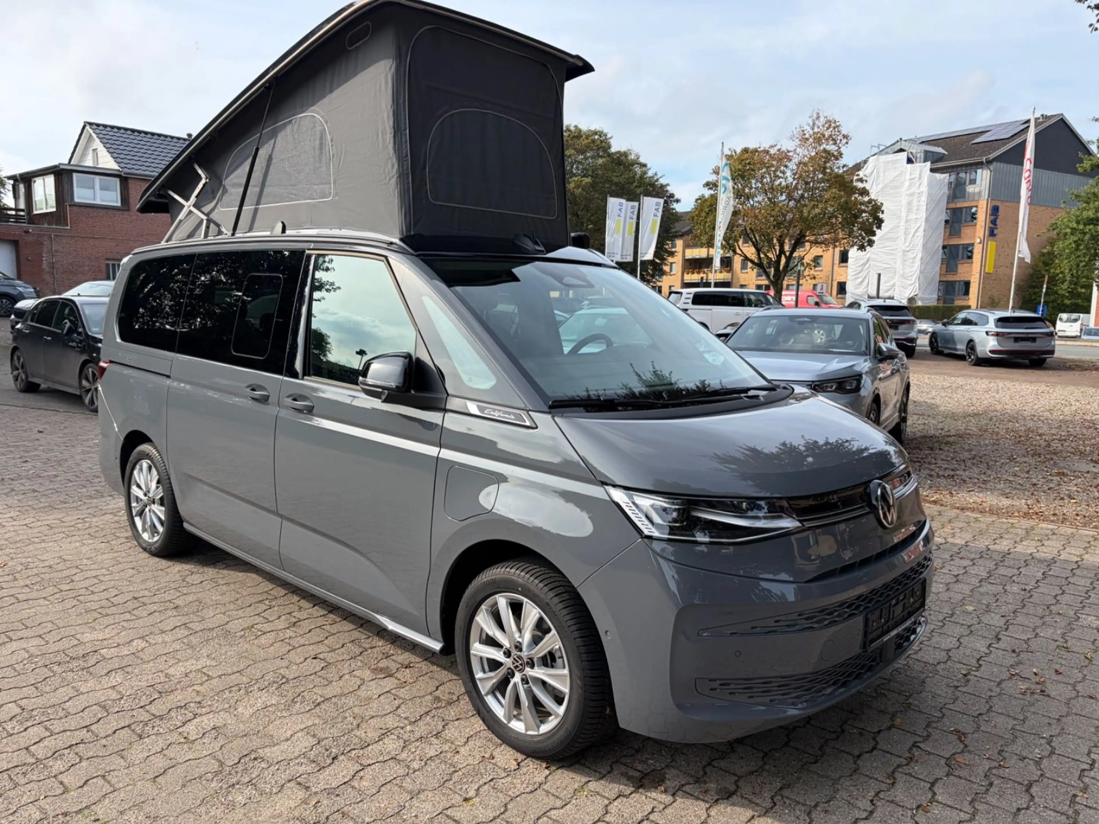 Volkswagen T7 California 1,5 TSI eHybrid 4 M. IQ AHK Ocean