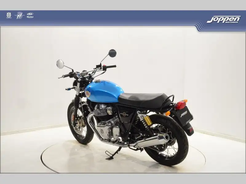 Royal Enfield Interceptor - foto 5