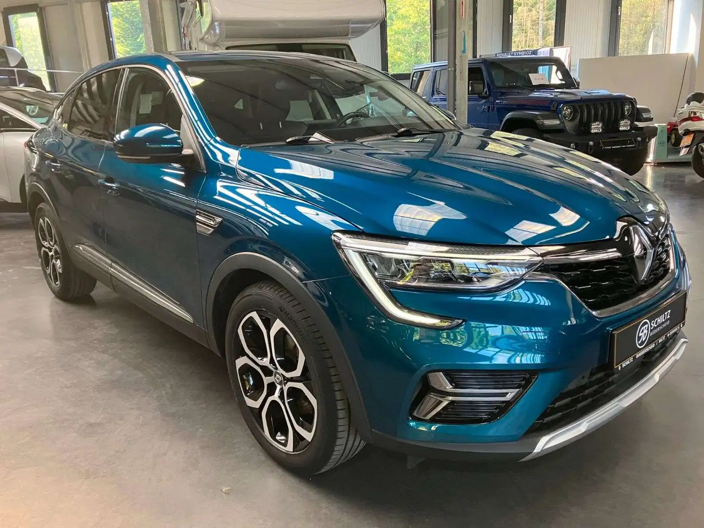 Renault Arkana 1.6 E-Tech Hybrid 145 HP Bleu - 1