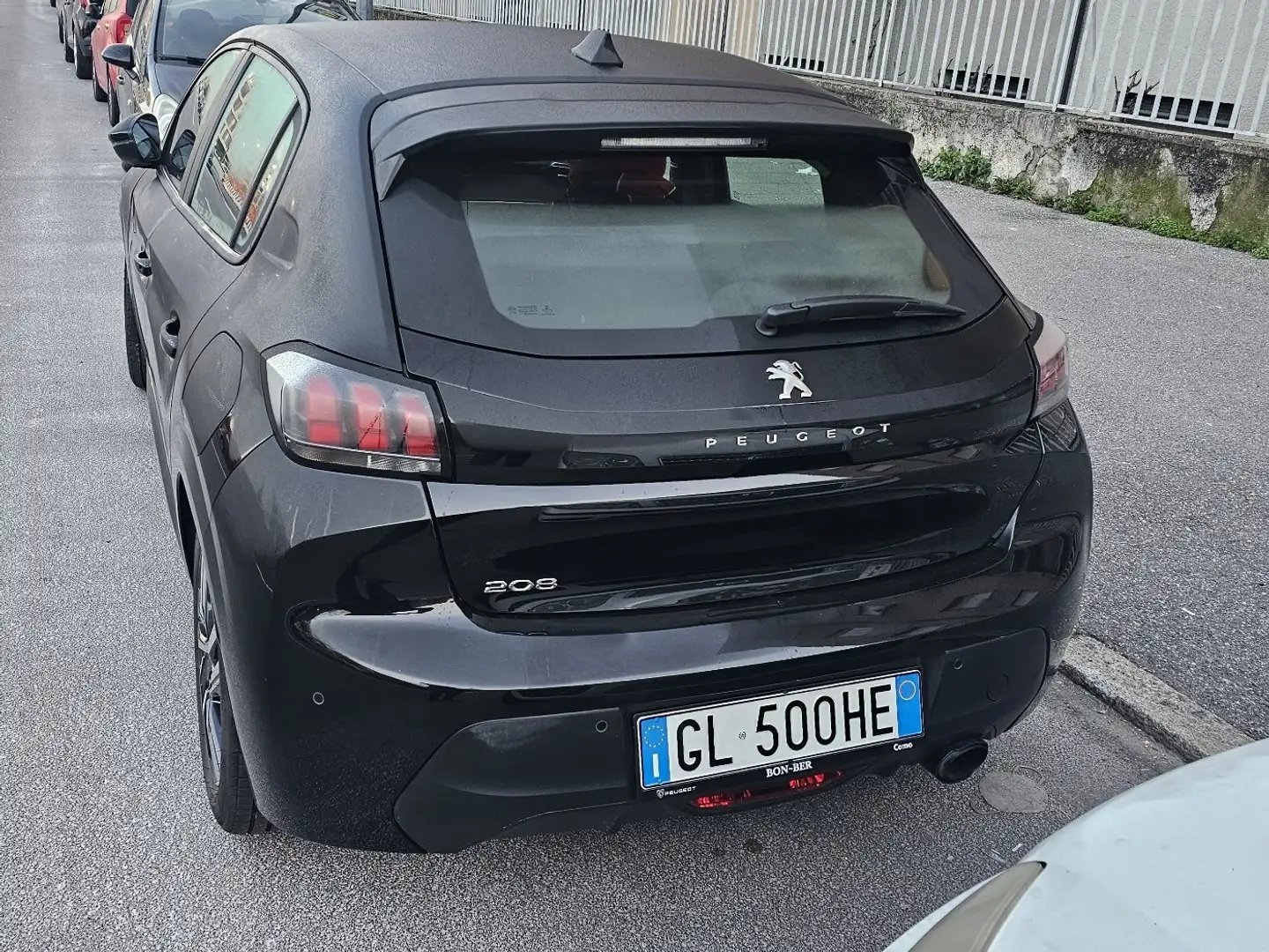 Peugeot 208 activity pack start e stop full option Nero - 2