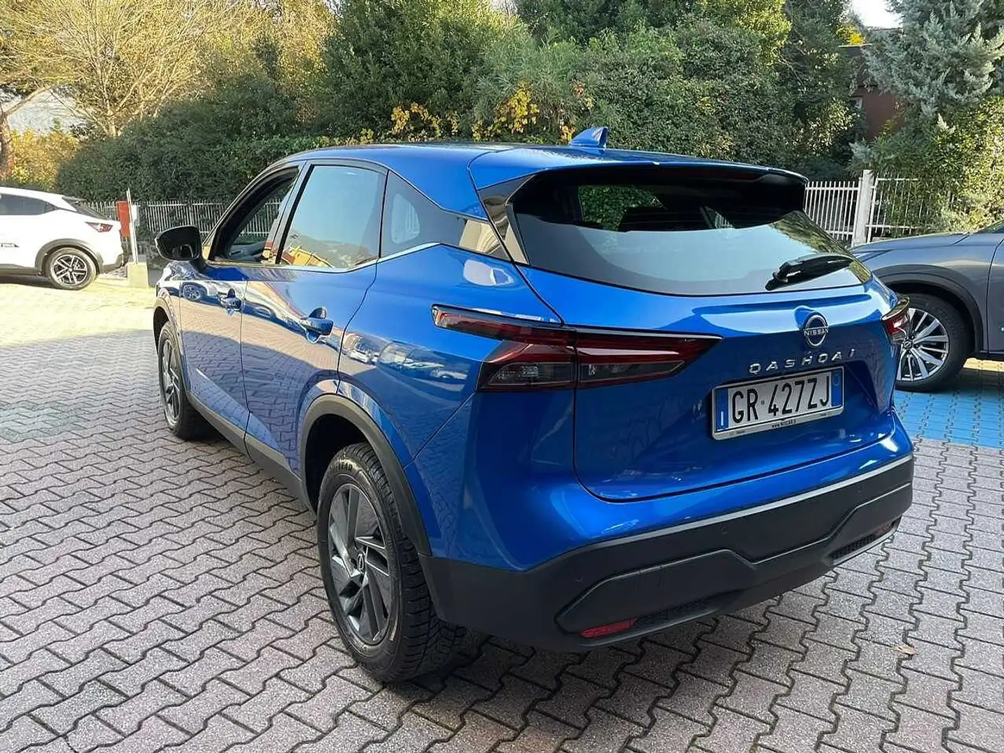 Nissan Qashqai 3ª serie MHEV 140 CV Acenta AUTOCARRO + IVA Bleu - 2
