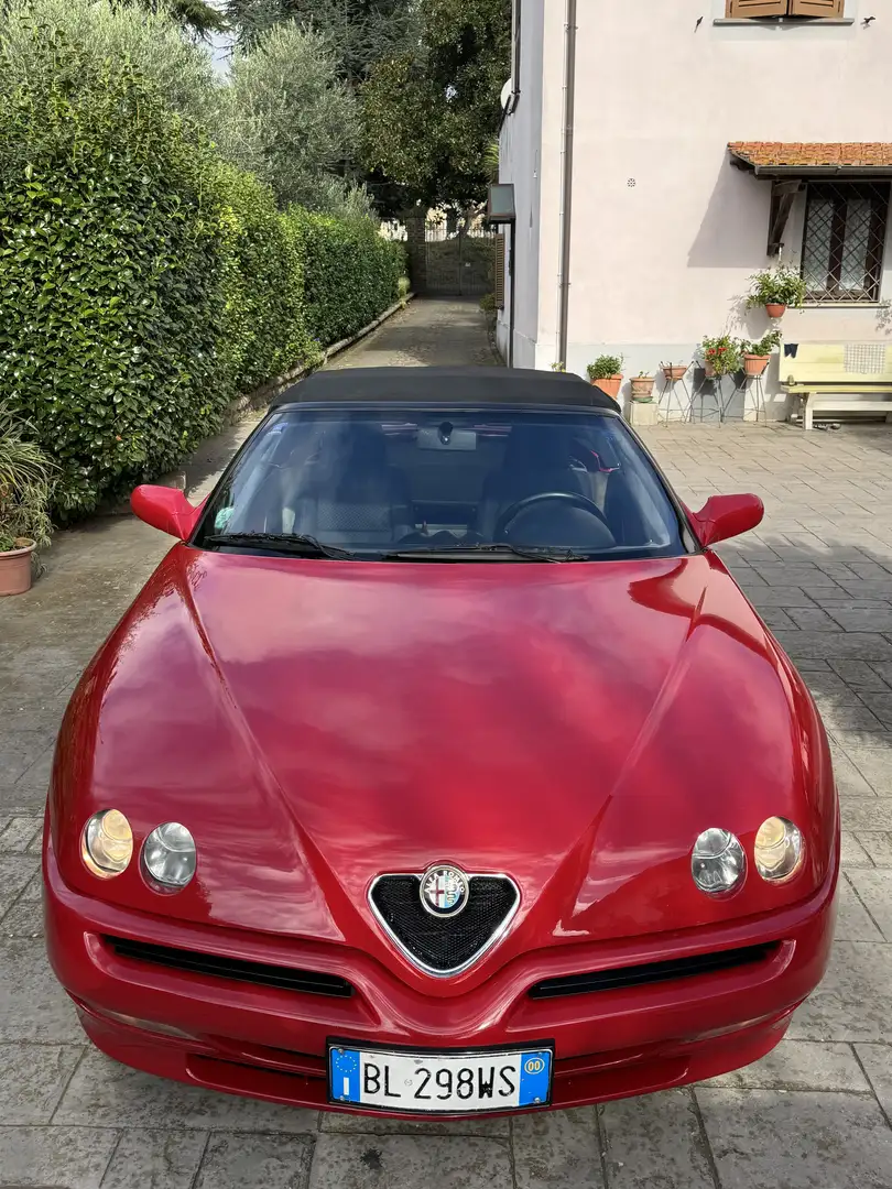 Alfa Romeo Spider - 1