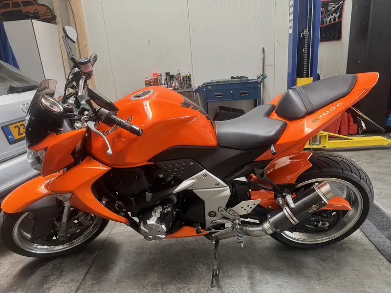 Kawasaki Z1000 - foto 2