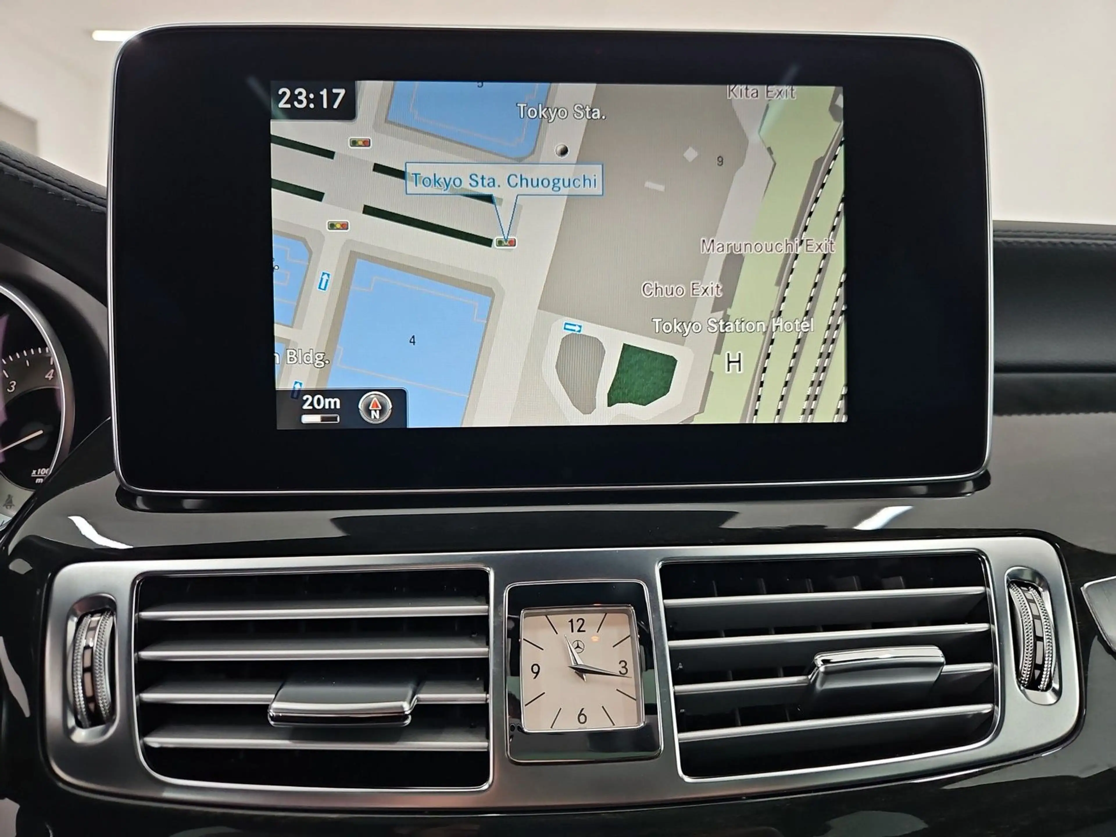 Mercedes-Benz CLS 400 *ACC*S-DACH* — photo 12