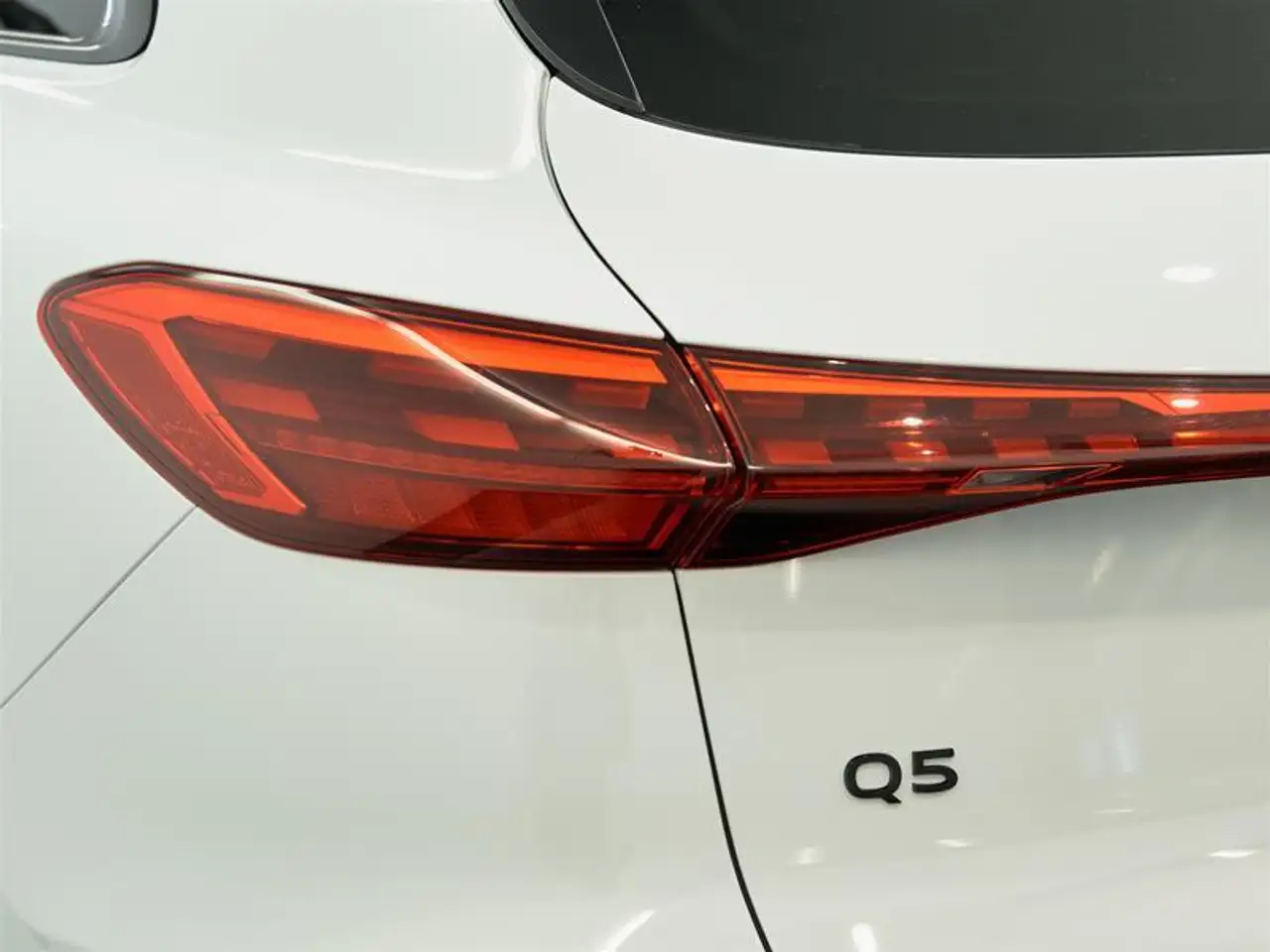 Audi Q5 снимка Audi Q5