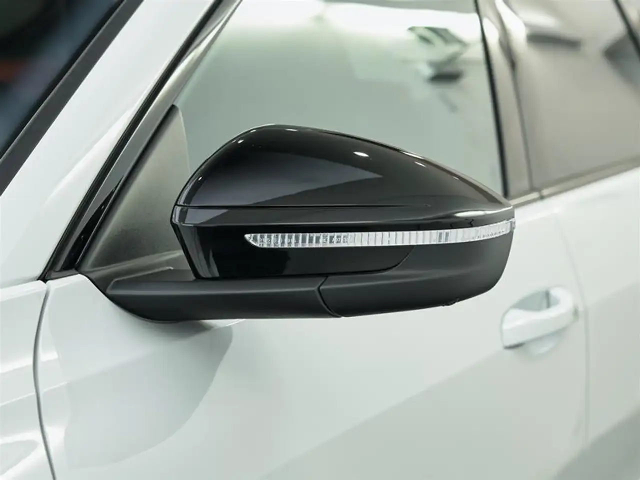 Audi Q5 снимка Audi Q5