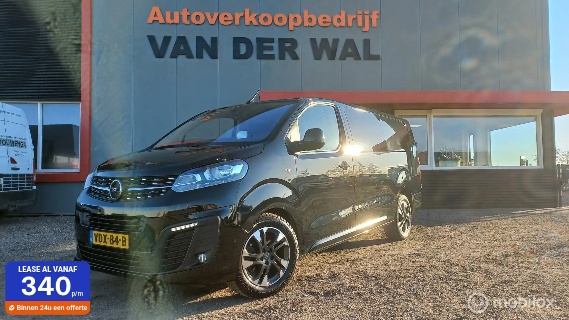 Opel Vivaro bestel 2.0 CDTI L2H1 Innovation Zwart - 1