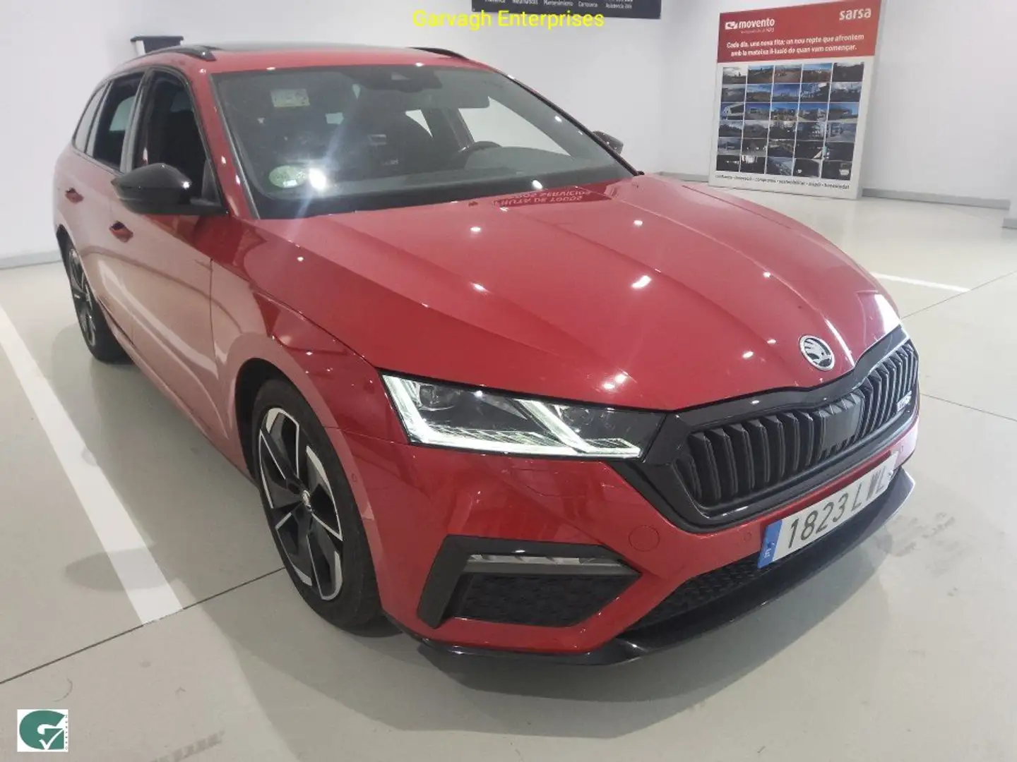 Skoda Octavia Combi 2.0 TSI RS DSG 180kW Rot - 2