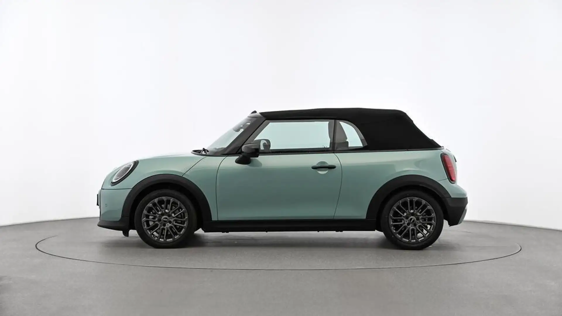 MINI Cooper C Cabrio Classic Trim Grün - 2
