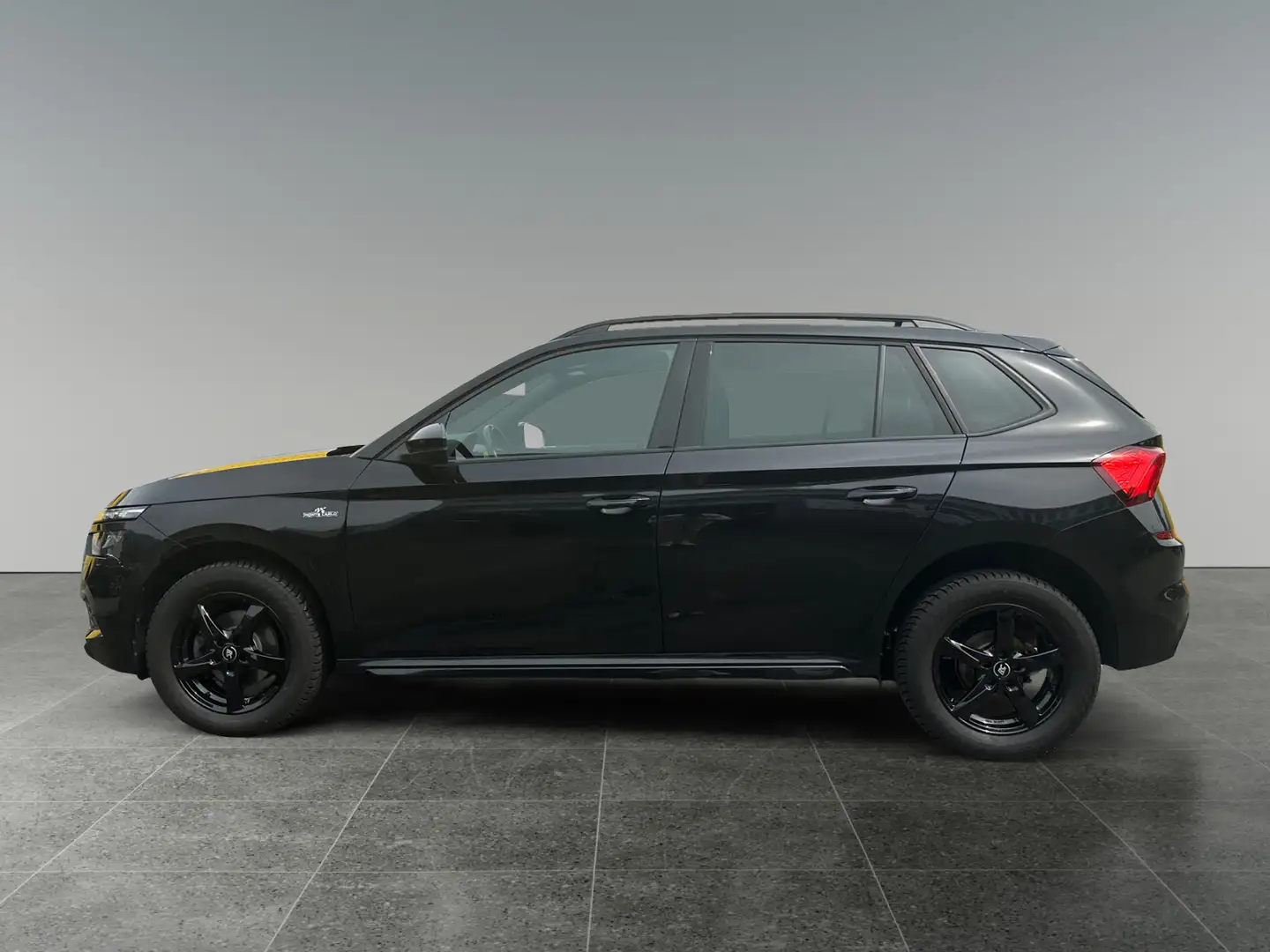 Skoda Kamiq 1,0 TSI Monte Carlo DSG 8-fach bereift! Schwarz - 2