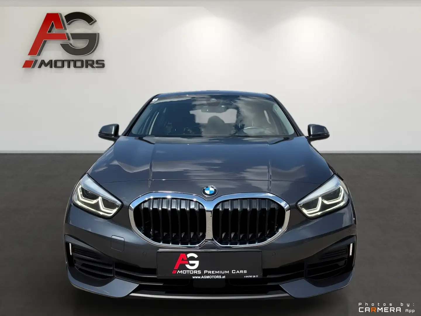 BMW 118 d Aut./LED/Navi/SHZ/PDC/Schaltwippen/Tempomat/35. Grau - 2