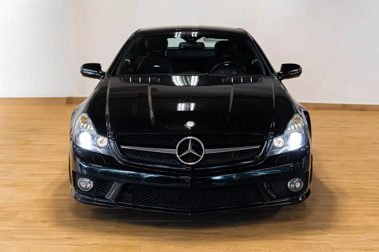 Mercedes-Benz SL снимка Mercedes-Benz SL
