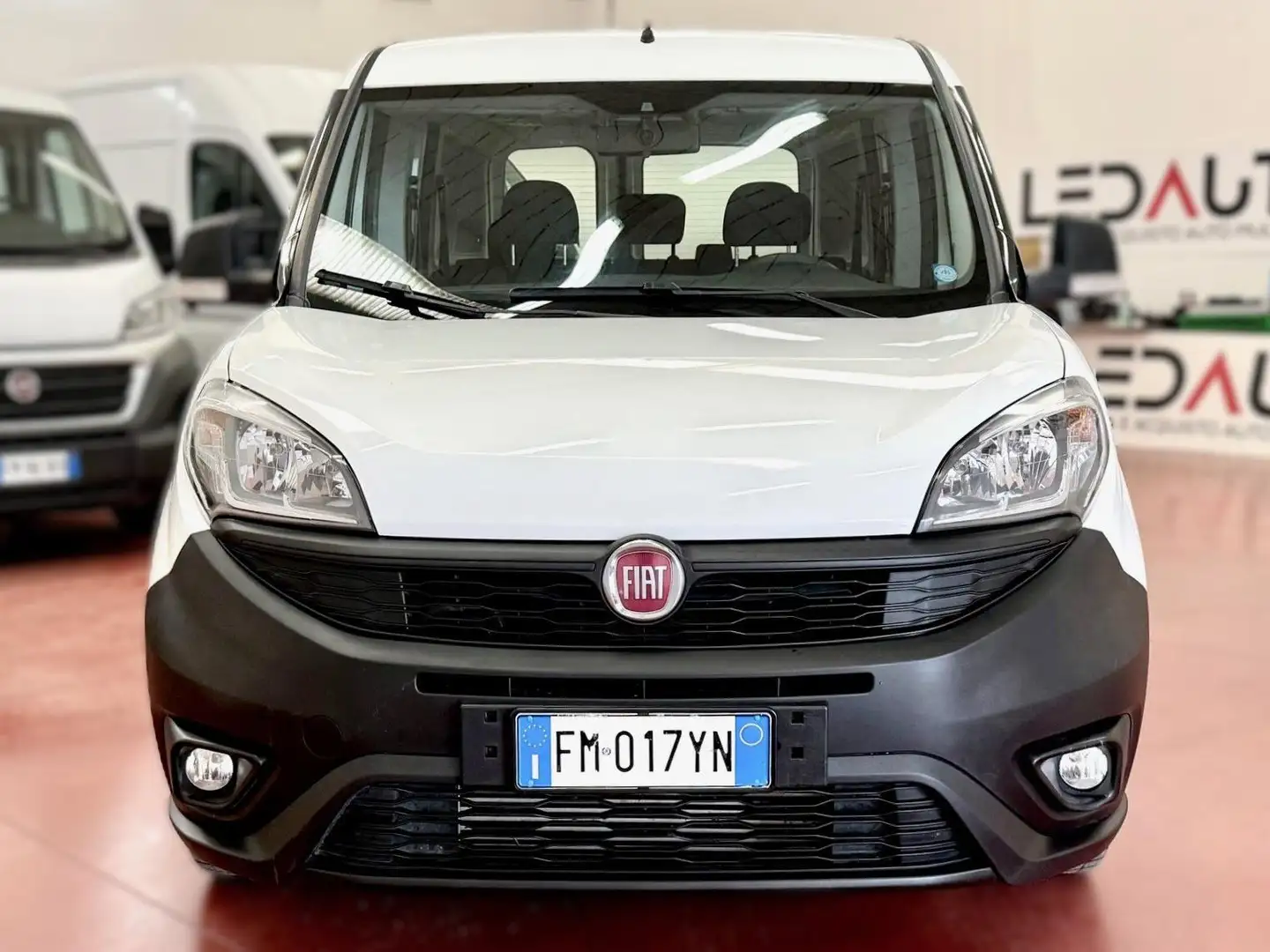 Fiat Doblo Doblo 1.3 mjt 16v Easy 95cv my18 N1 Blanc - 2