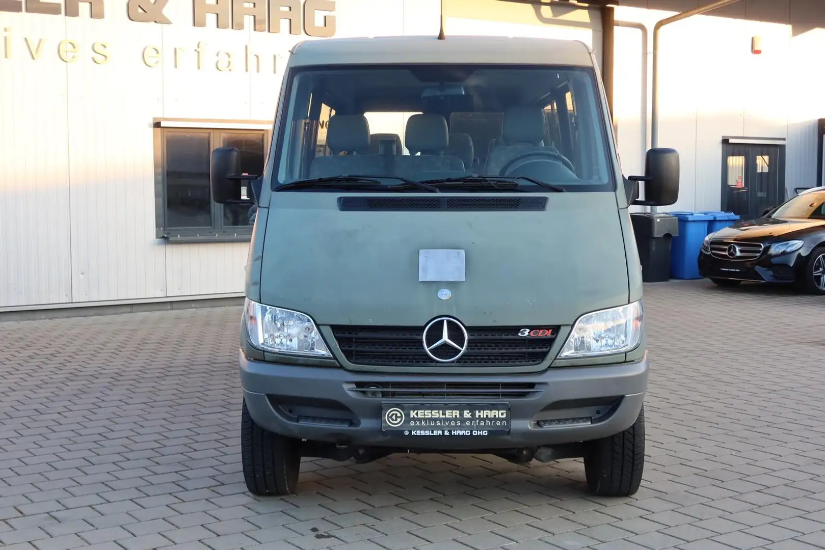 Mercedes-Benz Sprinter 313 CDI Sprinter 11/9 Sitzer 313 CDI 4x4, 129 PS Grün - 2