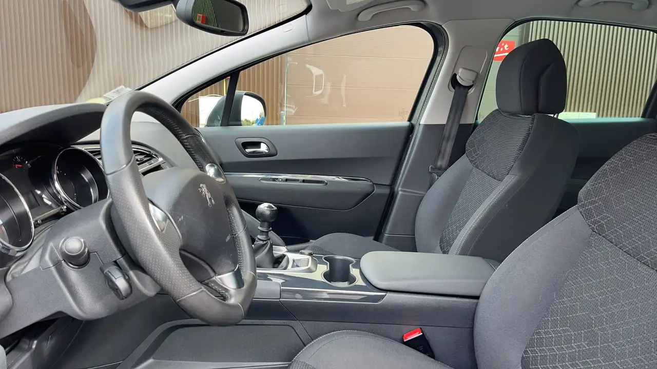 Peugeot 3008 3008 — photo 26