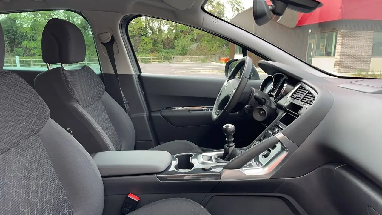 Peugeot 3008 3008 — photo 27