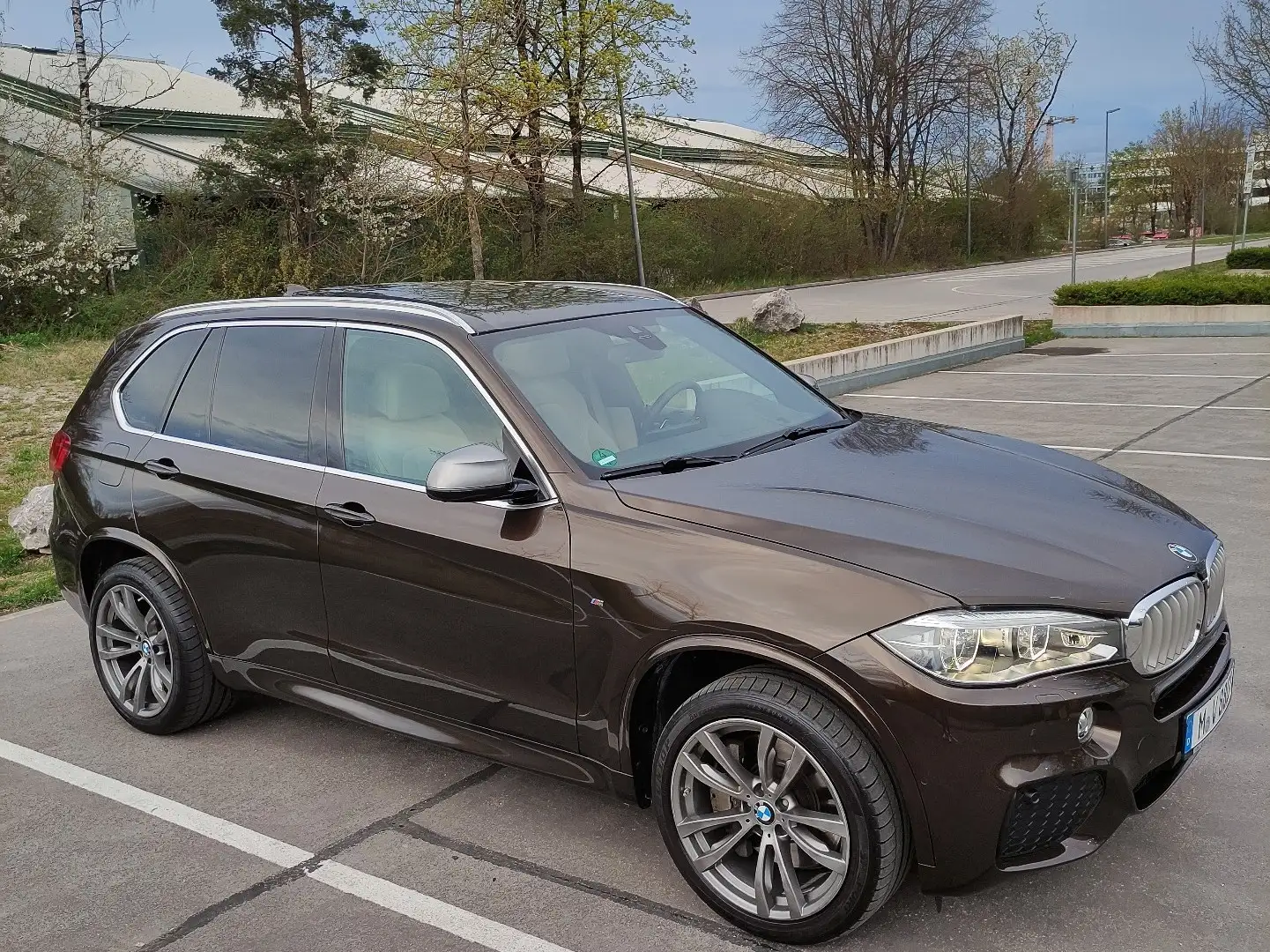 BMW X5 M M50d Sport-Aut. Brązowy - 1