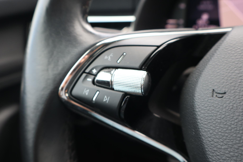 Skoda Scala 1.0 TSI Business Edition | Navigatie | Stoelverwar — photo 22