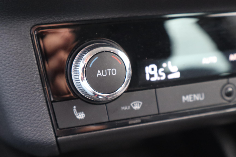 Skoda Scala 1.0 TSI Business Edition | Navigatie | Stoelverwar — photo 12