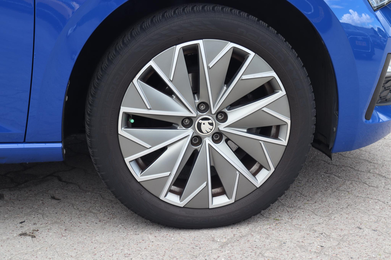 Skoda Scala 1.0 TSI Business Edition | Navigatie | Stoelverwar — photo 29