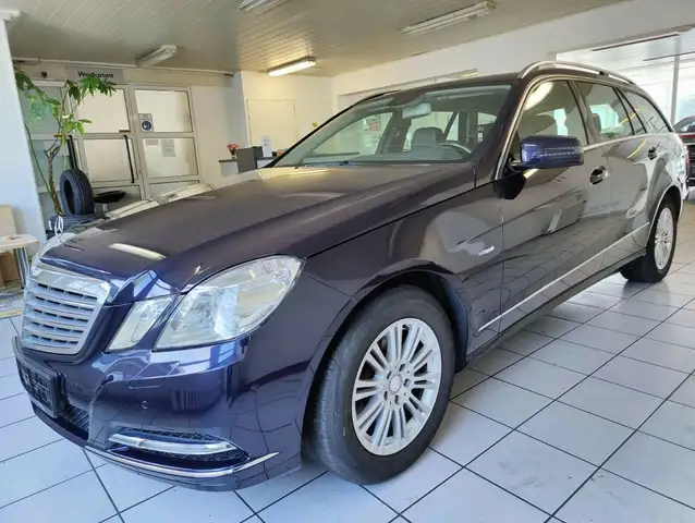 Mercedes-Benz E 250 CDI BlueEfficiency*Navi*Standhei*Shz*Leder
