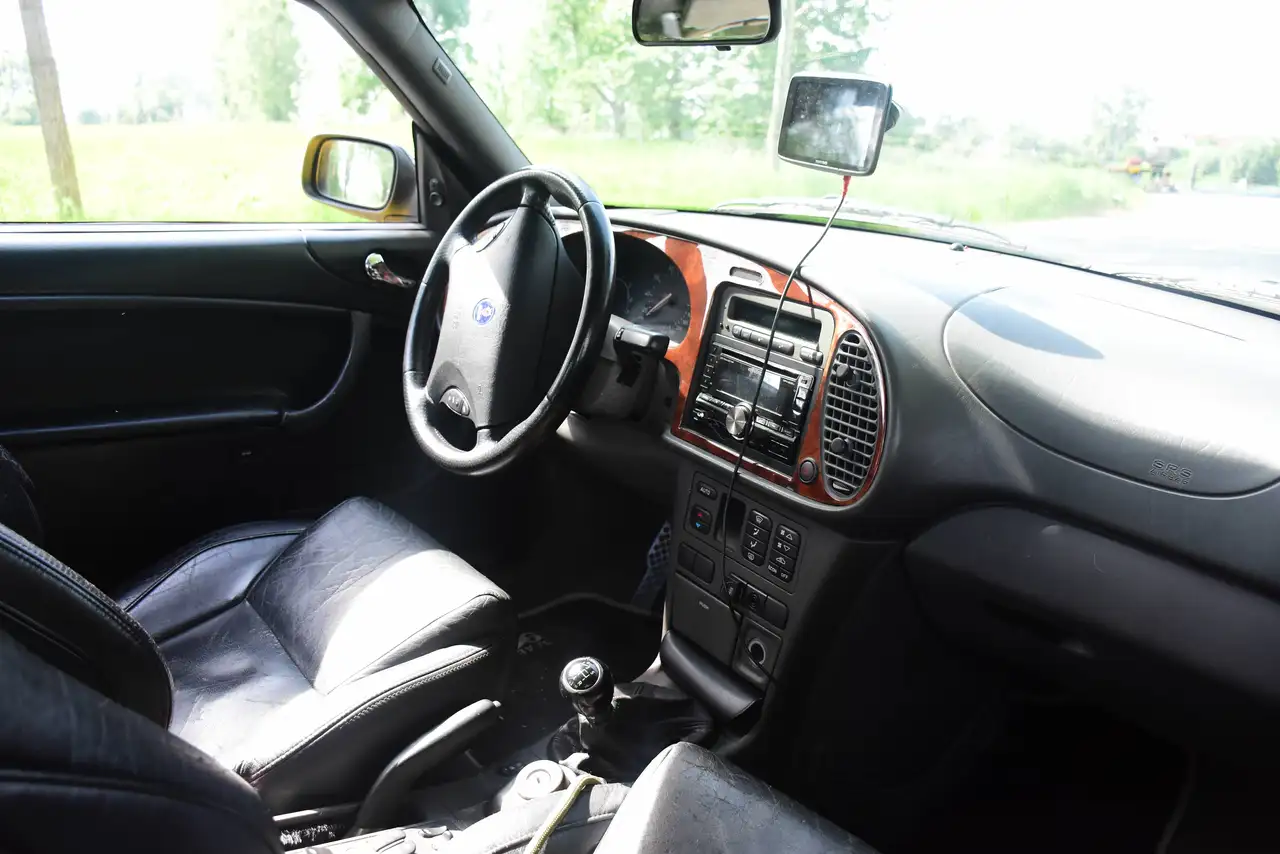 Saab 9-3, foto 6