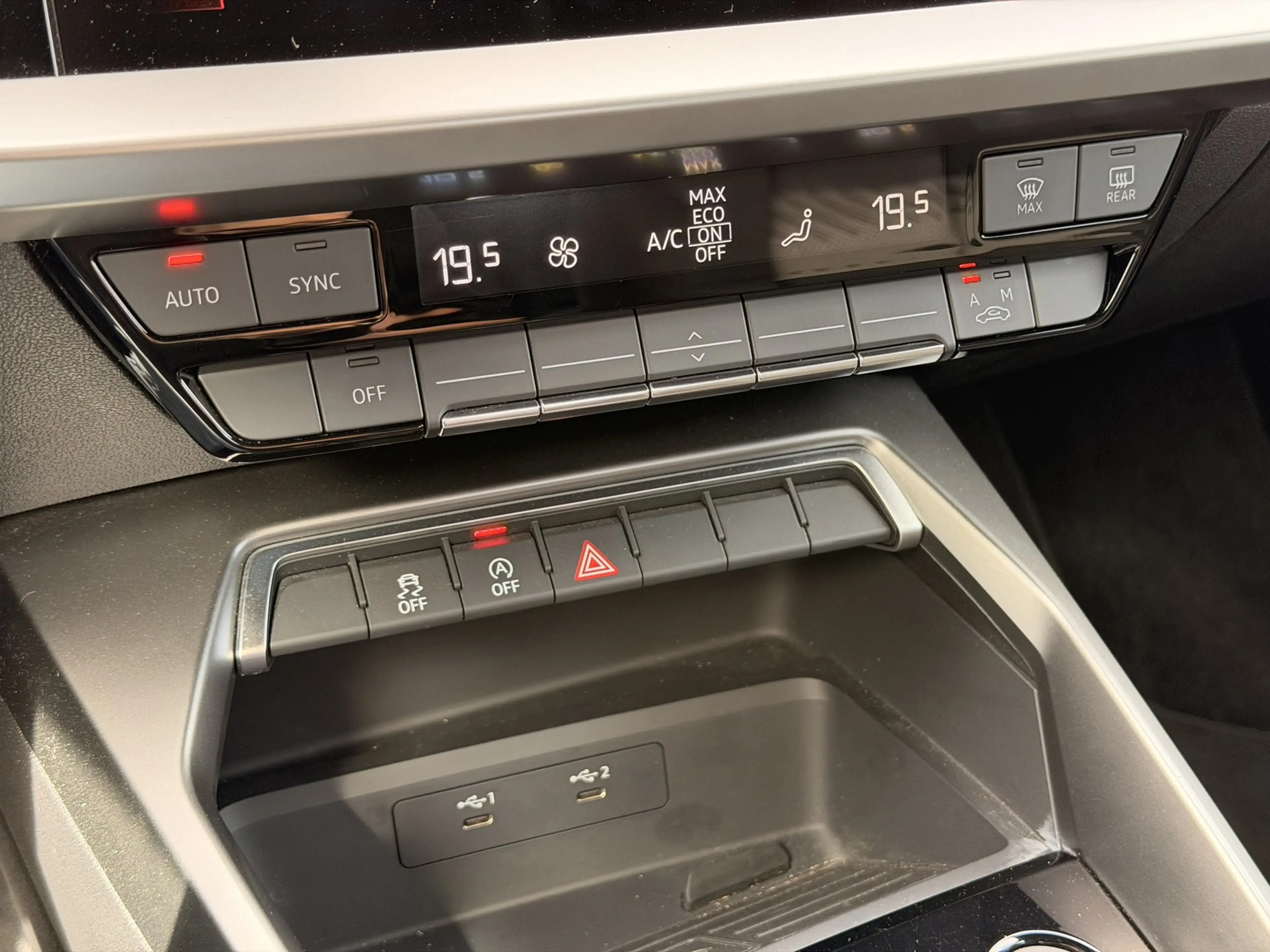 Audi A3 Sportback 35 TFSI S-Tronic 19'' Trekhaak CarPlay L — photo 24