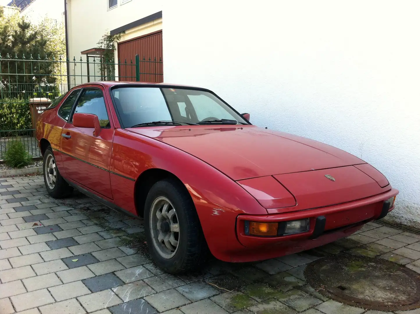 Porsche 924 1. Hand unfallfrei Rot - 1