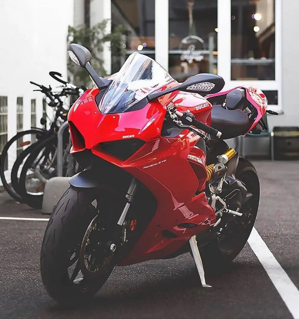 Ducati Panigale V2 Czerwony - 1
