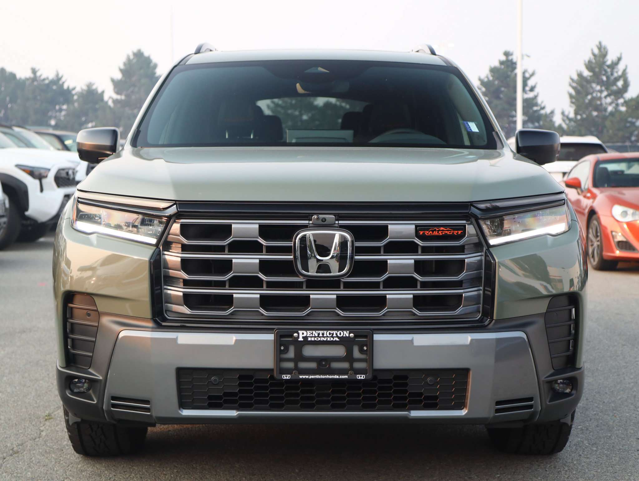 2026 Honda Pilot TrailSport AWD - Backup Camera / Dual-Climate Ctrl — photo 1