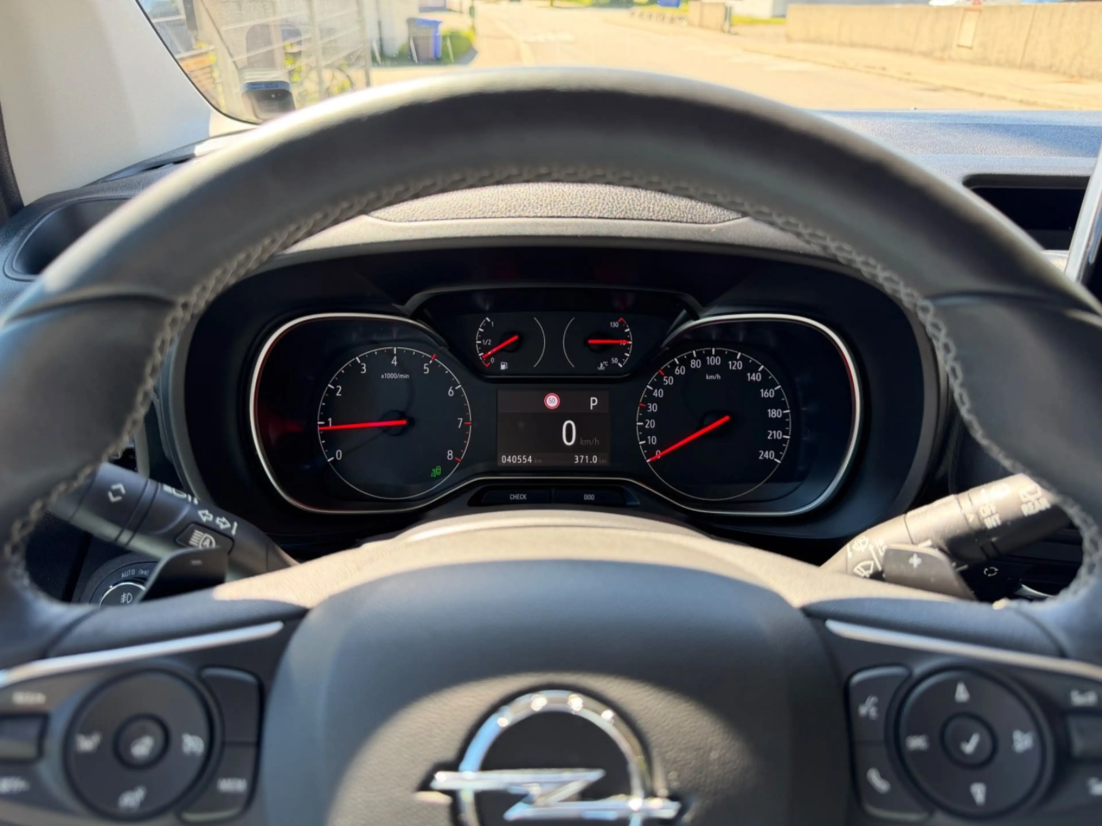 Opel Combo Life E NAVI/SHZ/7Sitzer/XL 1.Hd — photo 15