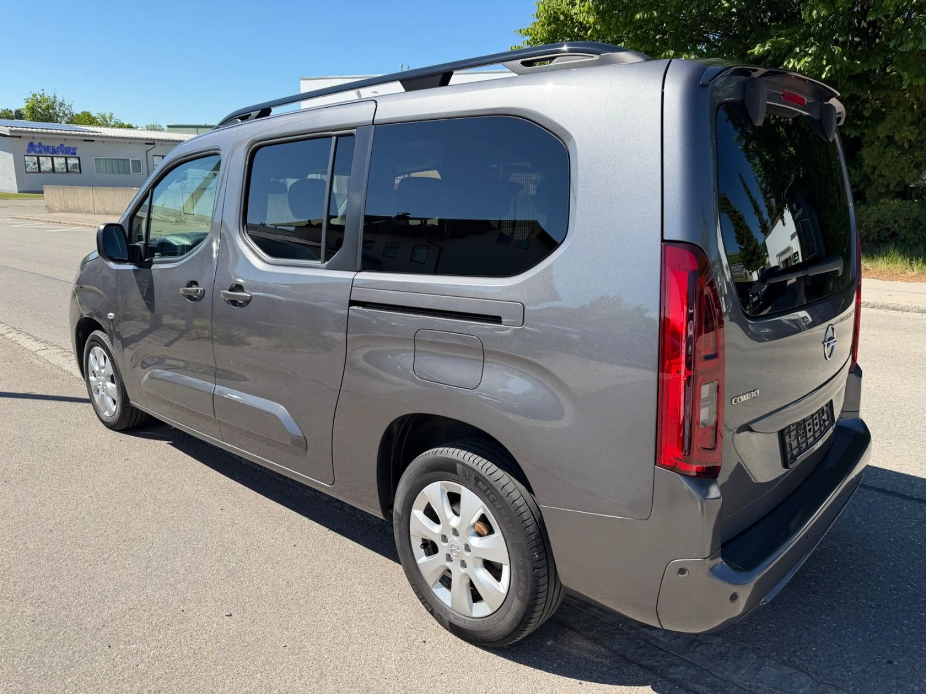 Opel Combo Life E NAVI/SHZ/7Sitzer/XL 1.Hd — photo 4