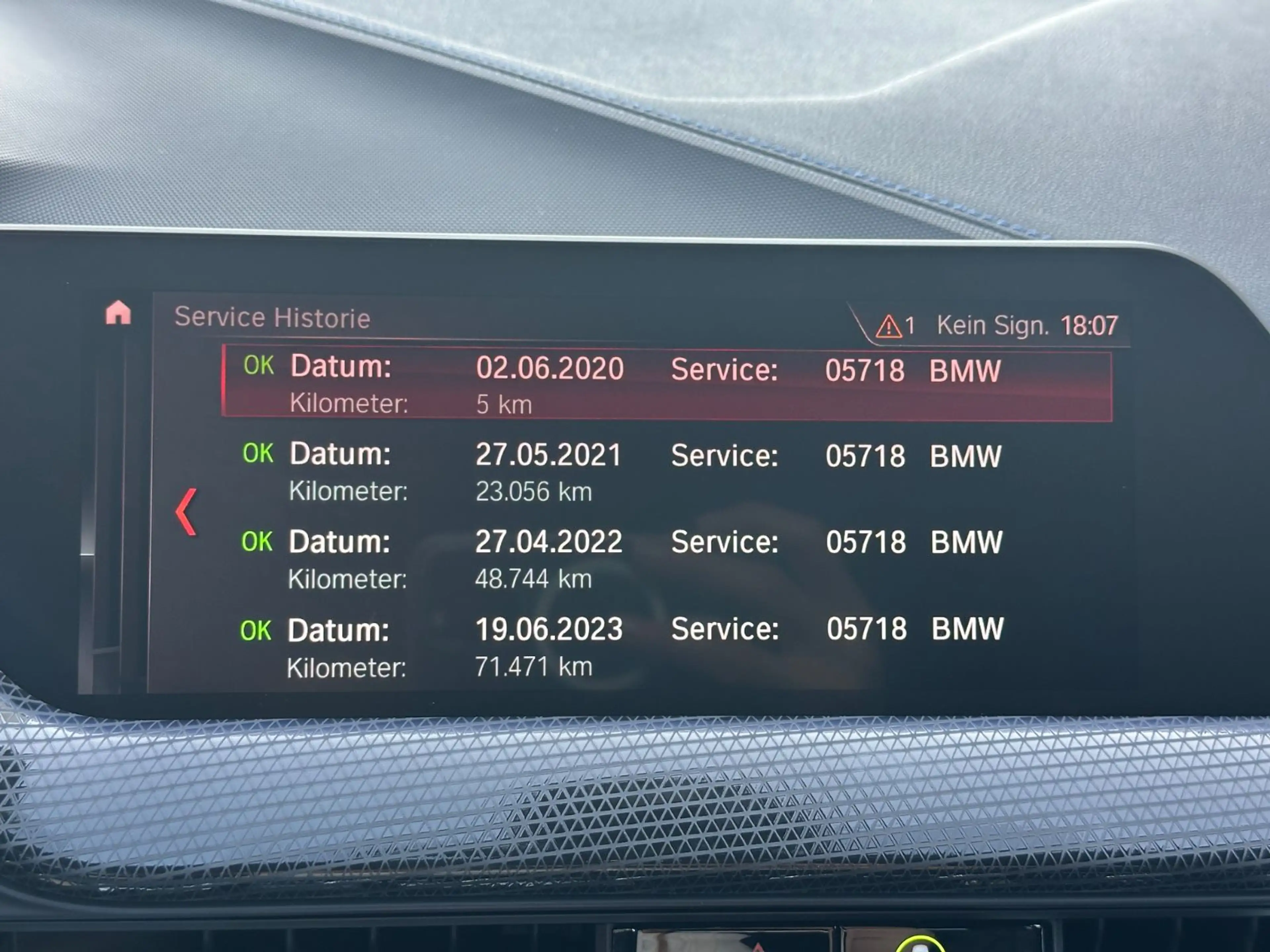 BMW 220 /M Sport/Kamera/Leder/HUD/LED/1-H — photo 17