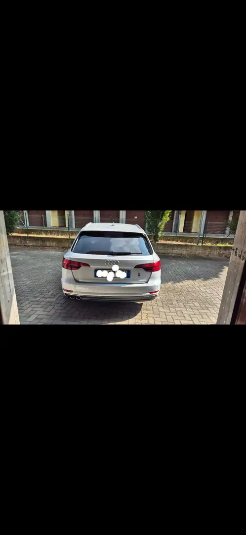 Audi A4 2.0 TDI 190CV SPORT Bianco - 2