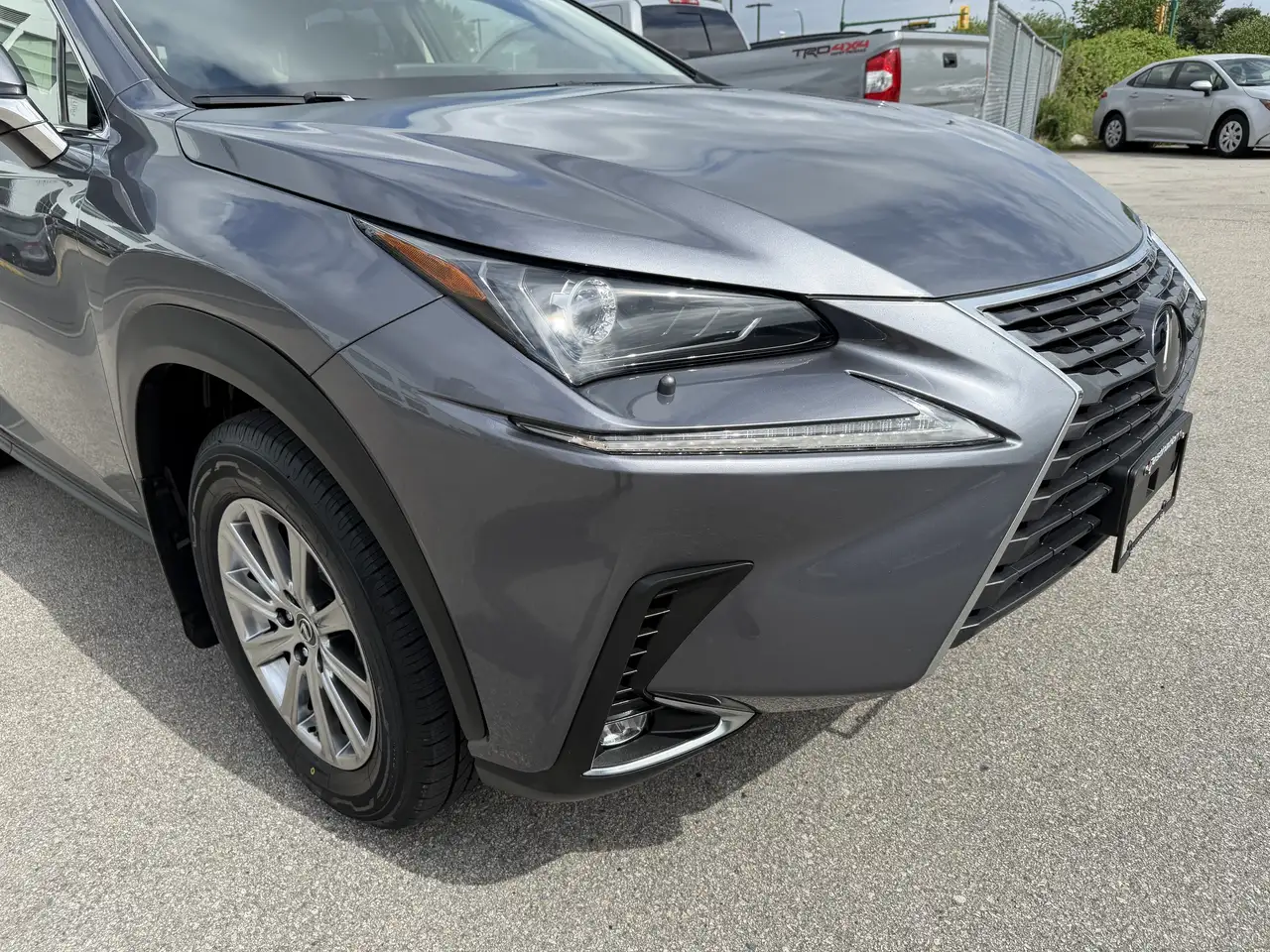 Lexus NX снимка Lexus NX
