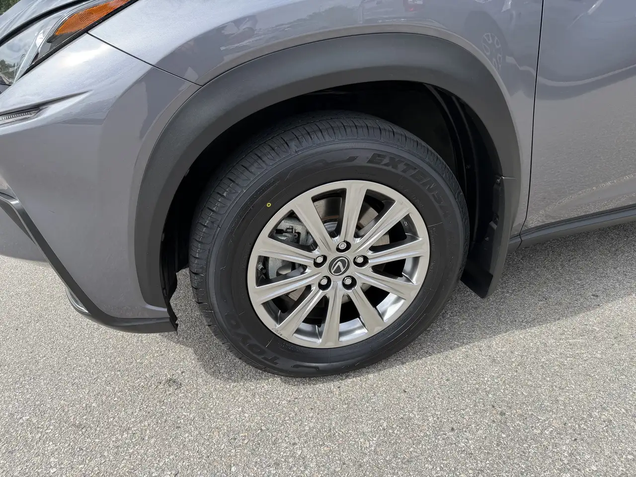 Lexus NX снимка Lexus NX