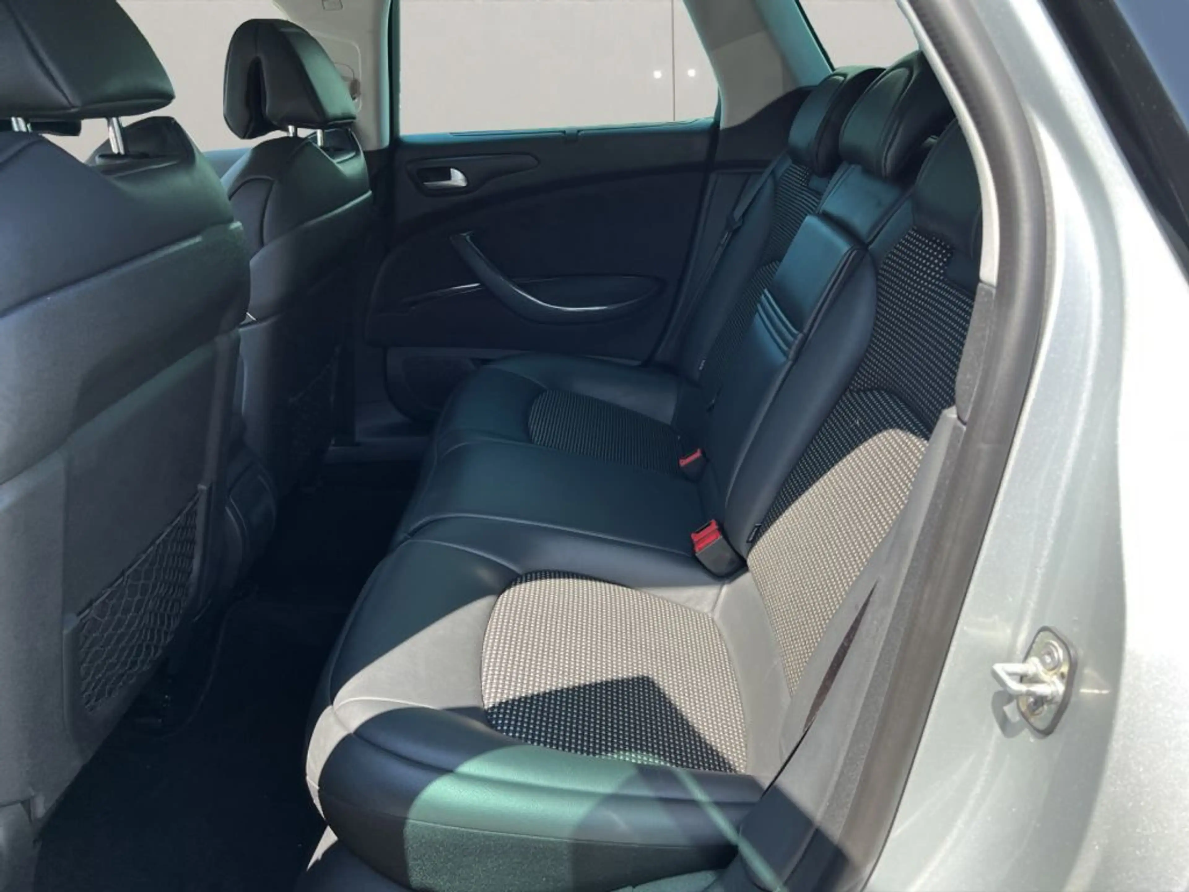 Citroen C5 Tourer BlueHDi 180 Exclusiv+MASSAGE+MEMORY+PA — photo 12