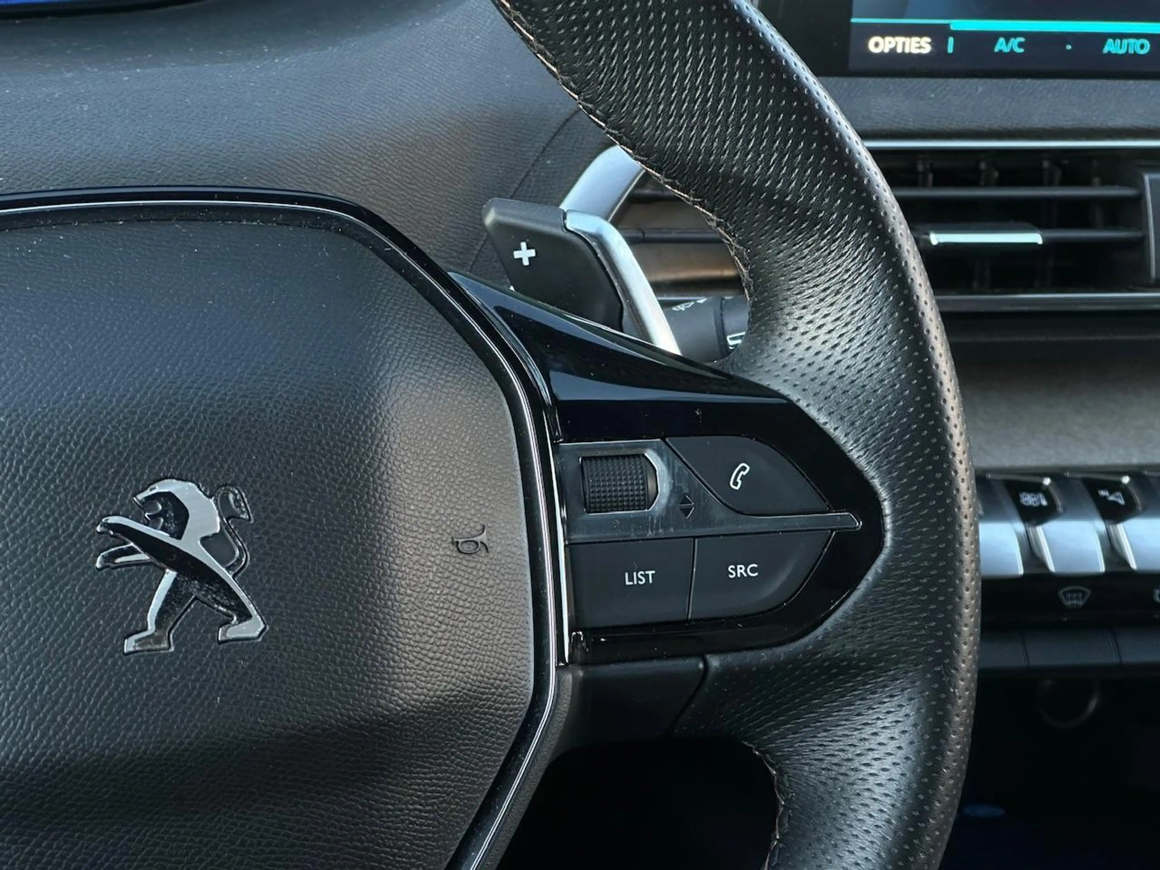 Peugeot 3008 HYbrid4 300pk e-EAT Première I Trekhaak 1250KG I A — photo 24
