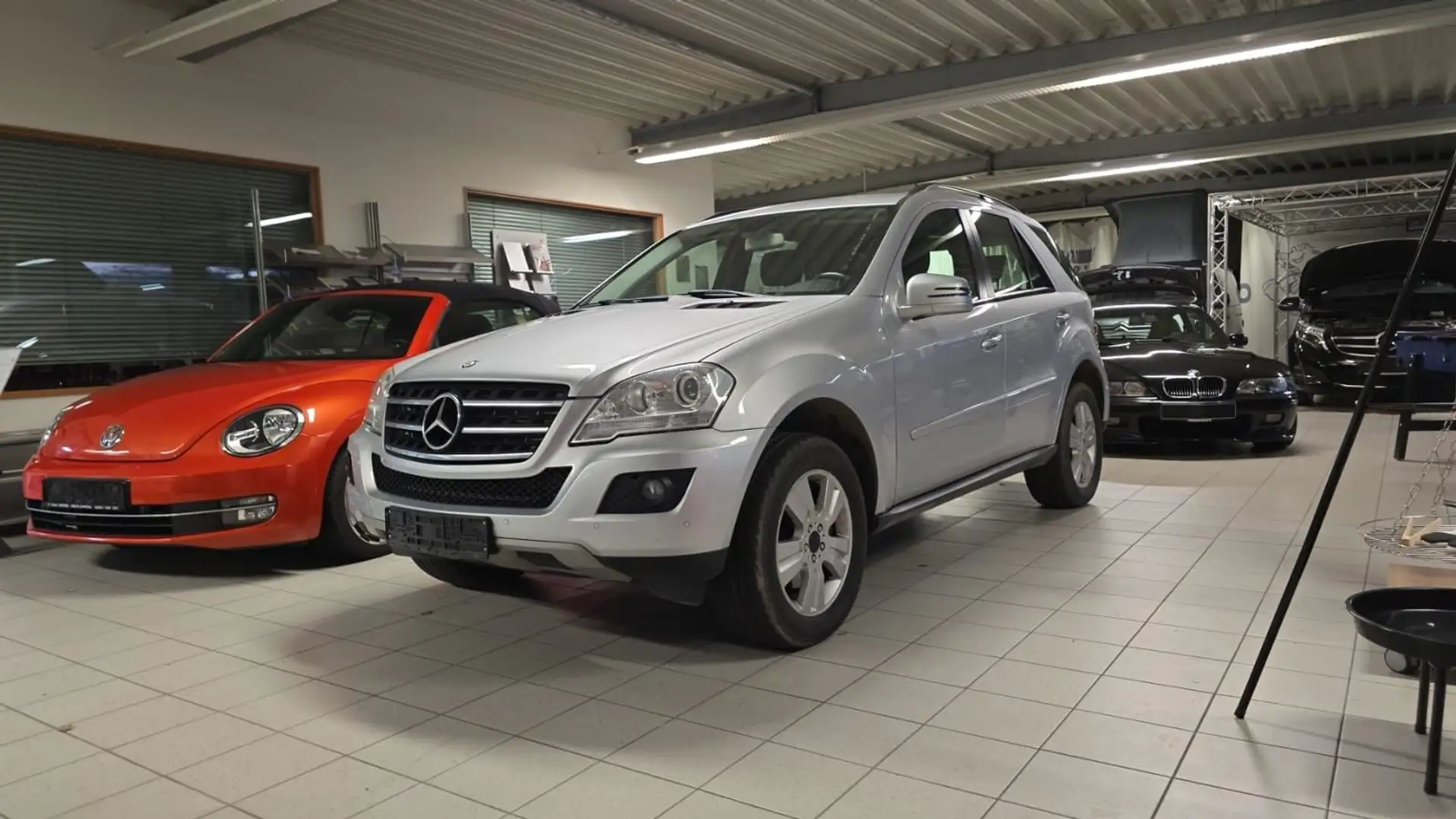 Mercedes-Benz ML 350 CDI 4Matic Nav AHK Xenon Leder GRA PDC Silber - 1