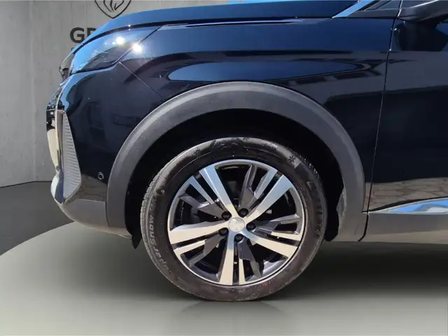 Peugeot 5008 view 11